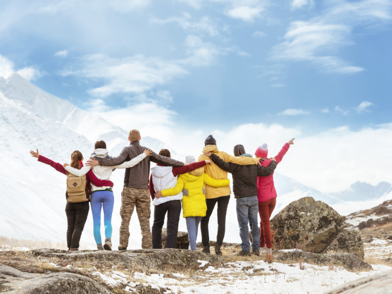 Viajar de excursão vale a pena? Vantagens, desvantagens e para quem é indicado